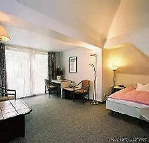Trip Messe Westend Szálloda 4*