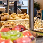 Trip Messe Westend Otel 4*