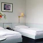 Trip Messe Westend 4*