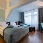 Trip Messe Westend Otel 4*