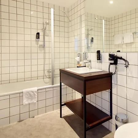 Hotel Trip Messe Westend 4*