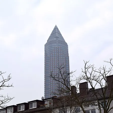 Trip Messe Westend 4*