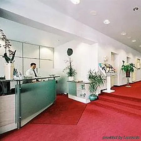 Trip Messe Westend 4*