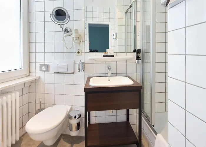 Trip Messe Westend 4*