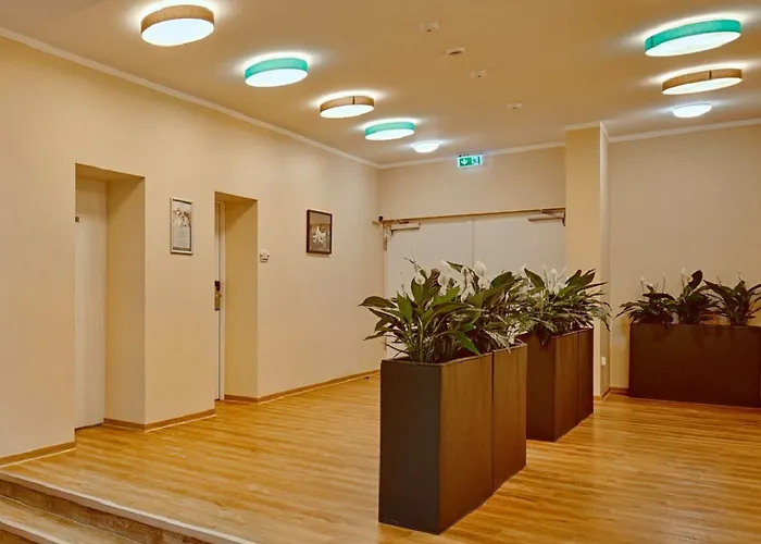 Hotel Trip Messe Westend 4*