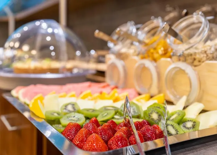 Hotel Trip Messe Westend 4*